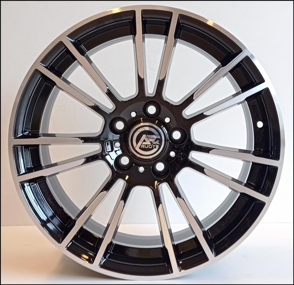 Cerchi in lega ELITE WHEELS modello EW01 STARGAZE SATURNO finitura NERO LUCIDO DIAMANTATO dimensioni 8x18