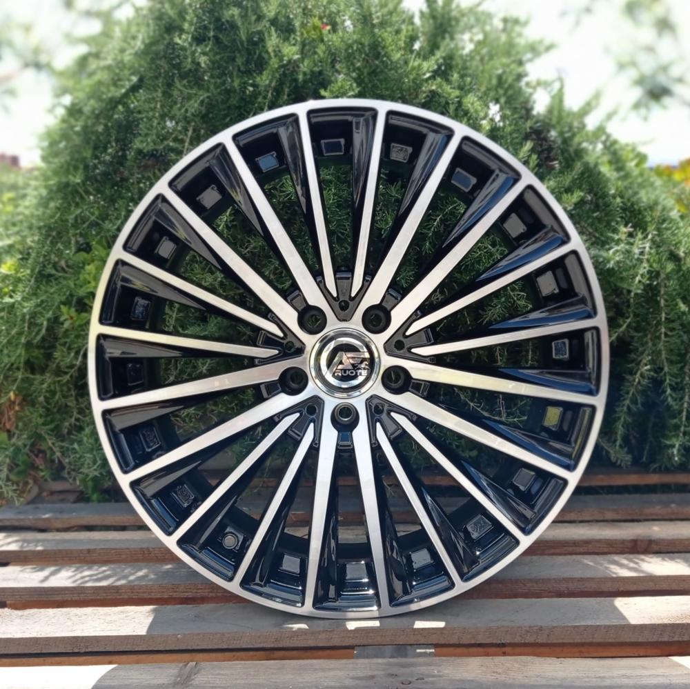 Cerchi in lega ELITEWHEELS modello EJ34 SPECTER finitura NERO LUCIDO DIAMANTATO dimensione 8x19